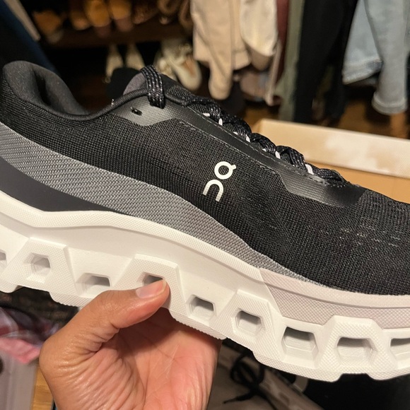 ON CLOUDMONSTER 2 Running Shoes SZ 10.5 WOMENS new in box - Picture 9 of 11